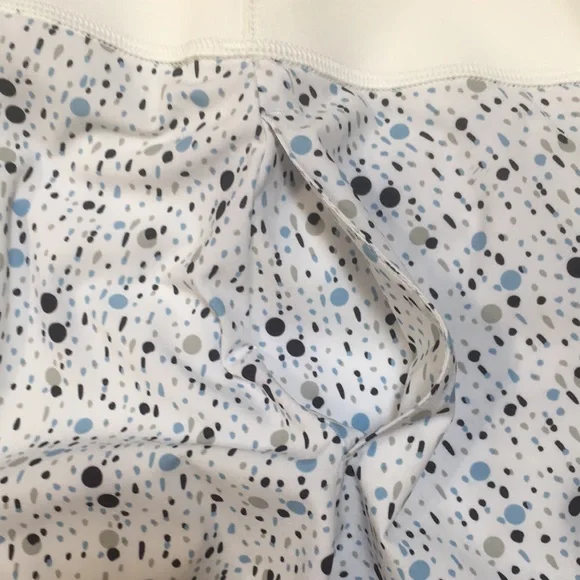 New! Puma PWRShape White Dot Print 16” Golf Skort With Pockets size Medium - Picture 9 of 15